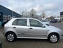 Skoda Fabia 1.4-16V Elegance | APK | Stoelverwarming | Airco | Parkeersensoren | EL Ramen | Nieuwe Koppeling |