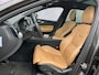 Volvo XC60 2.0 T5 AWD Inscription | Luchtvering | Adaptieve Cruise Control | Stoelverwarming + Ventilatie | BLIS | Elektr. Stoelen voor | Schuif -/ Kanteldak | 360 Camera | Trekhaak | Adaptieve Koplampen |