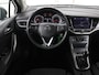 Opel Astra 1.6 CDTI Online Edition | Trekhaak | Carplay | Navigatie | Climate control | Comfortstoelen | 18'' | Parkeerhulp | Cruise control | Bluetooth