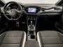 Volkswagen T-Roc 1.5 TSI Sport 150Pk Automaat (VIRTUAL COCKPIT, APPLE CARPLAY, GROOT NAVI, CLIMATE, LEDER, STOELVERWARMING, LED KOPLAMPEN, ZWART HEMEL, GETINT GLAS, CAMERA, ADAPTIVE CRUISE, NIEUWSTAAT)
