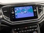 Volkswagen T-Roc 1.5 TSI Sport 150Pk Automaat (VIRTUAL COCKPIT, APPLE CARPLAY, GROOT NAVI, CLIMATE, LEDER, STOELVERWARMING, LED KOPLAMPEN, ZWART HEMEL, GETINT GLAS, CAMERA, ADAPTIVE CRUISE, NIEUWSTAAT)