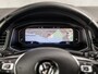 Volkswagen T-Roc 1.5 TSI Sport 150Pk Automaat (VIRTUAL COCKPIT, APPLE CARPLAY, GROOT NAVI, CLIMATE, LEDER, STOELVERWARMING, LED KOPLAMPEN, ZWART HEMEL, GETINT GLAS, CAMERA, ADAPTIVE CRUISE, NIEUWSTAAT)
