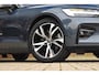 Volvo V60 B4 211PK Automaat Plus Dark | Climate | Trekhaak | Schuif-/kanteldak | Lighting |
