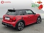 MINI John Cooper Works 2.0 Cooper 232PK JCW Pack Head-Up Display | Adaptive Cruise | Adaptief Onderstel | Stuur/Stoelverwarming | Comfort Access | Achteruitrijcamera