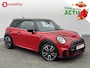 MINI John Cooper Works 2.0 Cooper 232PK JCW Pack Head-Up Display | Adaptive Cruise | Adaptief Onderstel | Stuur/Stoelverwarming | Comfort Access | Achteruitrijcamera