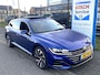 Volkswagen Arteon Shooting Brake 1.4 TSI eHybrid R-Line Business+ met o.a. panodak, Winterpakket, trekhaak, LED, sfeer, etc.
