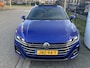 Volkswagen Arteon Shooting Brake 1.4 TSI eHybrid R-Line Business+ met o.a. panodak, Winterpakket, trekhaak, LED, sfeer, etc.