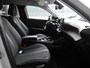 Peugeot e-2008 EV Allure 50 kWh | Adaptive cruise control | Navigatie | Achteruitrijcamera | Lichtmetalen velgen | 3 Fase | Extra getint glas | Keyless start | Stoelverwarming