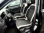 Volkswagen T-Roc 1.5 TSI Sport,Panoramadak,Trekhaak,Apple Carplay/Android,L.M.Velgen