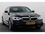 BMW 5-Serie 530e iPerformance High Executive M Sport Softclose, Head-Up, Apple Carplay, Camera, Keyless, Adapt. LED
