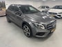 Mercedes-Benz GLA 200 Premium Plus Panorama Camera Ambilight Edition