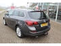 Opel Astra Sports Tourer 1.4 Turbo Cosmo Climate control , Trelhaak , Cruise control , Bluetooth Navigatie ,