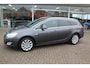 Opel Astra Sports Tourer 1.4 Turbo Cosmo Climate control , Trelhaak , Cruise control , Bluetooth Navigatie ,