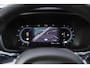 Volvo V60 2.0 B3 Essential Edition | Sport Pack | 19" Black Edition Velgen | Leder | Adaptieve Cruise Control | Stoelverwarming | Park Assist |