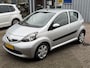 Toyota Aygo 1.0-12V | AIRCO | 5DRS | ALLSEASON BANDEN | ELEKTR PAKKET |