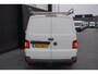 Volkswagen Transporter 2.0 TDI 150PK EURO 6 - Airco - Navi - Cruise - Camera - € 17.900- Excl.