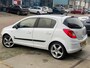 Opel Corsa 1.2-16V Cosmo/ OPC pakket/nap/dealeronderhouden/1jaar apk/navi/EL-ramen/Cruisecontro/ zeer nette auto.