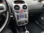 Opel Corsa 1.2-16V Cosmo/ OPC pakket/nap/dealeronderhouden/1jaar apk/navi/EL-ramen/Cruisecontro/ zeer nette auto.