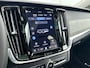 Volvo V90 T8 Recharge Ultra Dark | 20" | Luchtvering | Trekhaak | Geventileerd Nappa | Massagestoelen | Bowers & Wilkins | Head-up | Panoramadak | Full LED