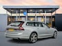 Volvo V90 T8 Recharge Ultra Dark | 20" | Luchtvering | Trekhaak | Geventileerd Nappa | Massagestoelen | Bowers & Wilkins | Head-up | Panoramadak | Full LED