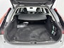 Volvo V90 T8 Recharge Ultra Dark | 20" | Luchtvering | Trekhaak | Geventileerd Nappa | Massagestoelen | Bowers & Wilkins | Head-up | Panoramadak | Full LED
