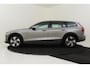 Volvo V60 Cross Country B5 (M-HYBRID) AWD PRO -HARMAN/KARDON|POWER-SEATS|CAMERA|KEYLESS|BLIS|LEDER