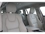 Volvo V60 Cross Country B5 (M-HYBRID) AWD PRO -HARMAN/KARDON|POWER-SEATS|CAMERA|KEYLESS|BLIS|LEDER