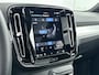 Volvo XC40 B4 Plus Dark | 19" | Panoramadak | 360 Camera | Harman Kardon | Elektr. verst. stoelen | Adaptieve Cruise | BLIS | Keyless | Stoel/stuurverwarming