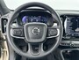 Volvo XC40 B4 Plus Dark | 19" | Panoramadak | 360 Camera | Harman Kardon | Elektr. verst. stoelen | Adaptieve Cruise | BLIS | Keyless | Stoel/stuurverwarming