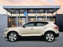 Volvo XC40 B4 Plus Dark | 19" | Panoramadak | 360 Camera | Harman Kardon | Elektr. verst. stoelen | Adaptieve Cruise | BLIS | Keyless | Stoel/stuurverwarming