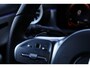 Mercedes-Benz A-klasse 250 e AMG Line Plug in hybride*Perfect MB Onderh.*BTW*1ste Eig.*Sfeer/Night/MBUX/Apple Carplay-Android/High Perf. LED Koplamp./Diamond Grille/DAB/Stoelverw./Half Leder/Parkeersens.V+A/18 inch LM*