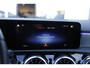 Mercedes-Benz A-klasse 250 e AMG Line Plug in hybride*Perfect MB Onderh.*BTW*1ste Eig.*Sfeer/Night/MBUX/Apple Carplay-Android/High Perf. LED Koplamp./Diamond Grille/DAB/Stoelverw./Half Leder/Parkeersens.V+A/18 inch LM*