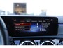 Mercedes-Benz A-klasse 250 e AMG Line Plug in hybride*Perfect MB Onderh.*BTW*1ste Eig.*Sfeer/Night/MBUX/Apple Carplay-Android/High Perf. LED Koplamp./Diamond Grille/DAB/Stoelverw./Half Leder/Parkeersens.V+A/18 inch LM*