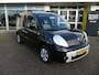 Renault Kangoo Family 1.6-16V Privilège AIRCO/ CRUISE CONTROLE/ TREKHAAK/ RADIO CD/USB BLUETOOTH/ DAKRAILS/ 4 SEIZOENSBANDEN/ ETC... RIJKLAAR!