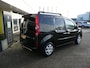 Renault Kangoo Family 1.6-16V Privilège AIRCO/ CRUISE CONTROLE/ TREKHAAK/ RADIO CD/USB BLUETOOTH/ DAKRAILS/ 4 SEIZOENSBANDEN/ ETC... RIJKLAAR!