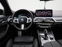 BMW 5-Serie 530e xDrive Executive | M-SPORT | SCHUIF/KANTELDAK | 20 INCH | SHADOWLINE | SAFFIERZWART | STOELVERWARMING |