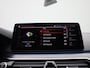 BMW 5-Serie 530e xDrive Executive | M-SPORT | SCHUIF/KANTELDAK | 20 INCH | SHADOWLINE | SAFFIERZWART | STOELVERWARMING |