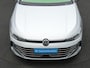 Volkswagen Passat Variant 1.5 eHybrid 204 pk DSG Elegance Business | Panoramadak | Trekhaak | Adaptief onderstel | Leder/alcantara | 360 camera | Head-up display