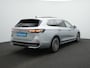 Volkswagen Passat Variant 1.5 eHybrid 204 pk DSG Elegance Business | Panoramadak | Trekhaak | Adaptief onderstel | Leder/alcantara | 360 camera | Head-up display