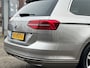 Volkswagen Passat Variant 1.4 TSI Connected Series | Navigatie | Afn. Trekhaak | Zomer- en winterset | Led |