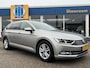 Volkswagen Passat Variant 1.4 TSI Connected Series | Navigatie | Afn. Trekhaak | Zomer- en winterset | Led |