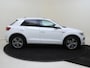 Volkswagen T-Roc 1.5 TSI Sport Business R | Achteruitrijcamera | Navigatie | Digital cockpit Pro | CarPlay | Adaptieve cruise control | Elektrisch inklapbare buitenspiegels | LED verlichting |
