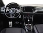 Volkswagen T-Roc 1.5 TSI Sport Business R | Achteruitrijcamera | Navigatie | Digital cockpit Pro | CarPlay | Adaptieve cruise control | Elektrisch inklapbare buitenspiegels | LED verlichting |