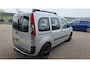Renault Kangoo Family 1.2 TCe Limited Start&Stop *Cruise control* airco automatisch * 2 x Schuifdeuren + 2 x Achterdeuren* Achterbank in delen neerklapbaar** BOVAG Garantie