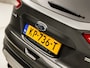 Ford Kuga 1.5 Titanium (NAVIGATIE, CLIMATE, LEDER, CAMERA, TREKHAAK, STOELVERWARMING, SPORTSTOELEN, GETINT GLAS, CRUISE, LM VELGEN, NIEUWSTAAT)