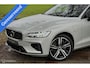 Volvo V60 2.0 T6 AWD R-Design|Harman Kardon| Camera| ACC|