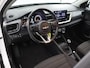 Kia Stonic 1.0 T-GDi MHEV DynamicLine | Navigatie | Parkeercamera | Apple Carplay/Android Auto | Airco | Cruise control |