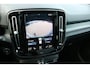 Volvo XC40 2.0 T4 R-Design Aut (Panoramadak Sportleder/Memory Navi/Camera HarmanKardon Standkachel Trekhaak Full-Led 20InchLMV)