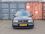 Volkswagen Golf 1.6 Atlanta Sport | Ronal R10 | Erg netjes | Verlaagd