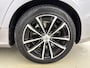Volvo V60 T6 Recharge Plus Dark | 18" | 360 Camera | Harman Kardon | Elektrisch verstelbare Stoelen | Trekhaak | Adaptieve Cruise | BLIS | Stoel/stuur/achterbankverwarming